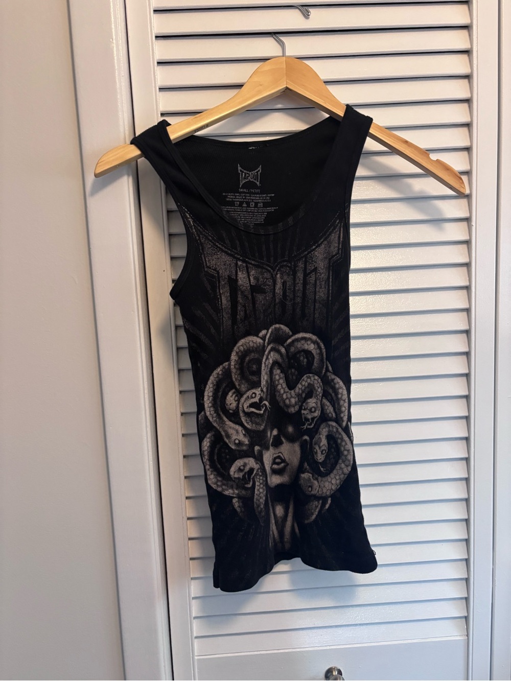 Tapout Black Graphic Medusa Tank - Women's Sleeveless Top